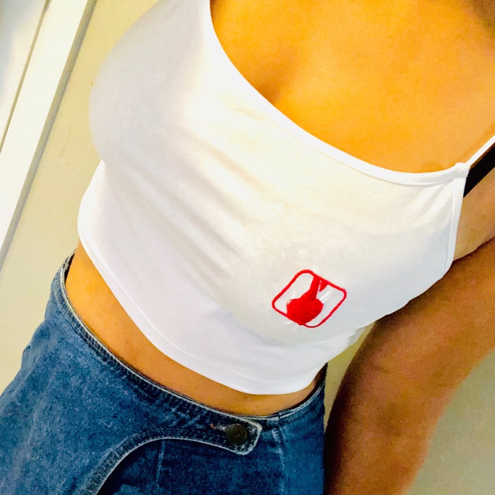 United white crop top